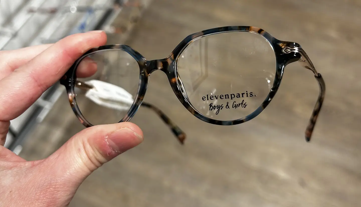ELEVEN PARIS